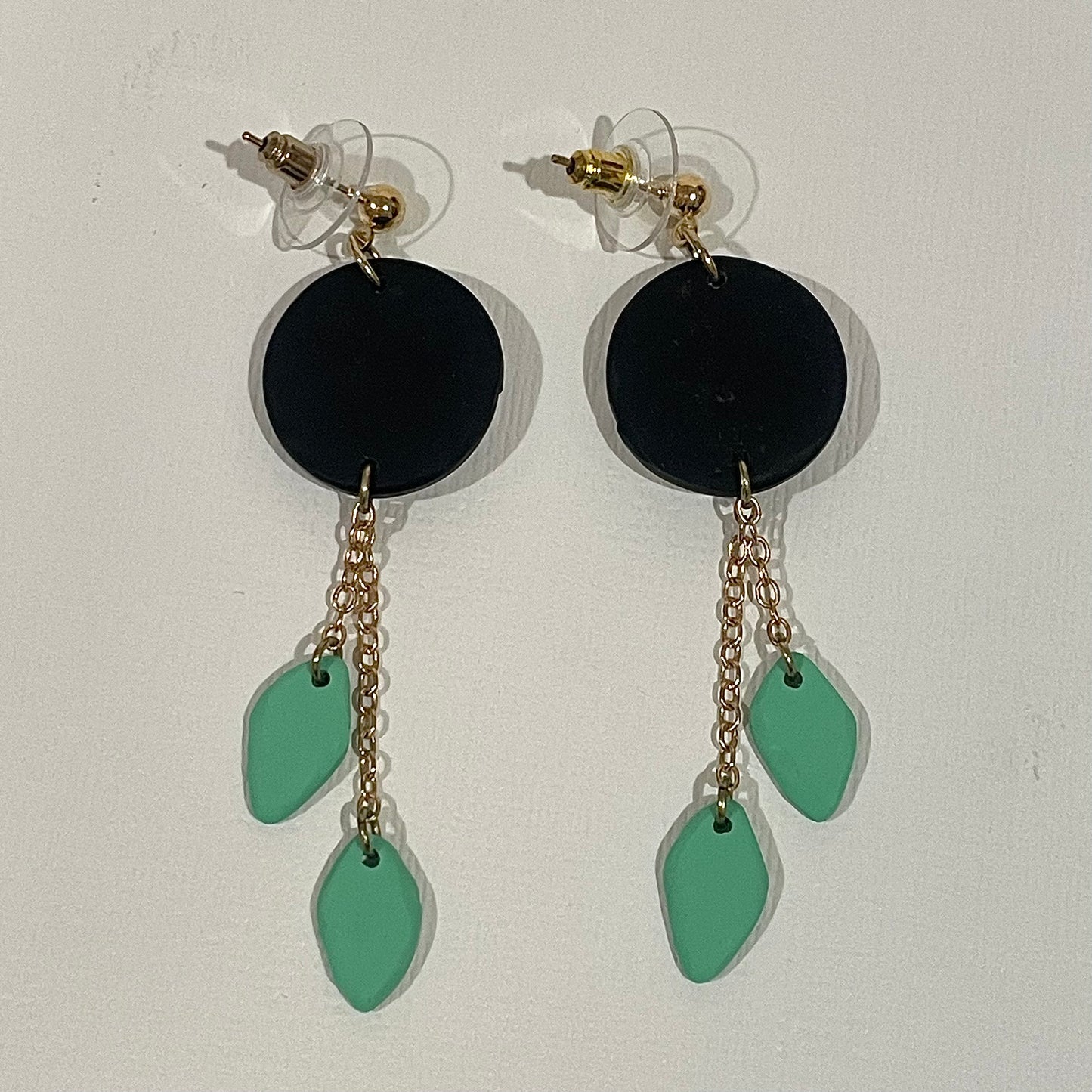 Daisy and Leaf Dangle Earrings