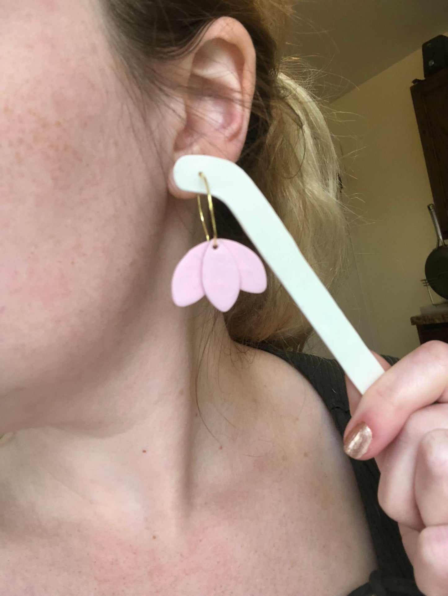 Simple Petal Clay Hoop Earrings